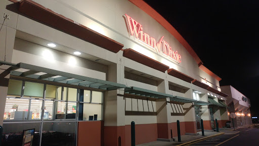 Winn-Dixie, 2519 McMullen Booth Rd #106, Clearwater, FL 33761, USA, 
