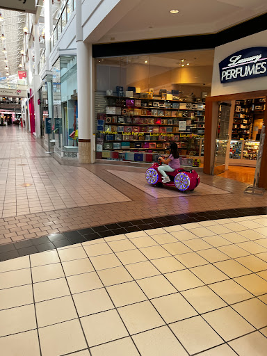 Shopping Mall «MainPlace Mall», reviews and photos, 2800 N Main St, Santa Ana, CA 92705, USA