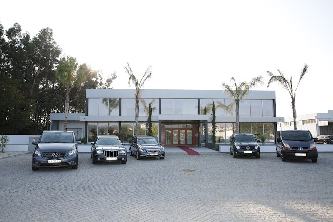 Centro Funerário Godinho - Casa funerária