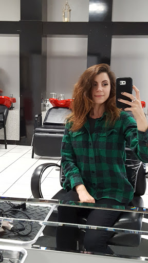 Hair Salon «Professionally Yours Hair Salon», reviews and photos, 501 Mammoth Rd, Londonderry, NH 03053, USA