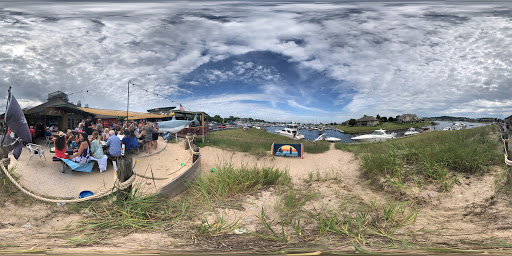 Seafood Restaurant «Dockers Restaurant», reviews and photos, 3505 Marina View Point, Muskegon, MI 49441, USA