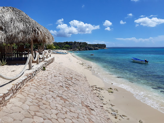 La Cueva beach