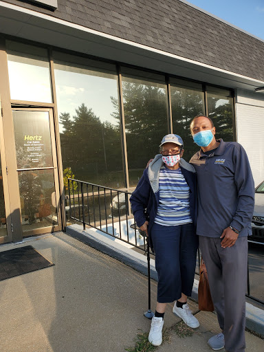 Used Car Dealer «Hertz Car Sales St. Louis», reviews and photos, 1285 N Hwy 67, Florissant, MO 63031, USA