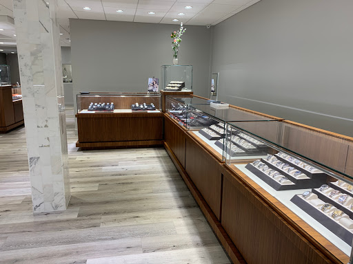 Jewelry Store «International Diamond Center», reviews and photos, 3696 Ulmerton Rd, Clearwater, FL 33762, USA