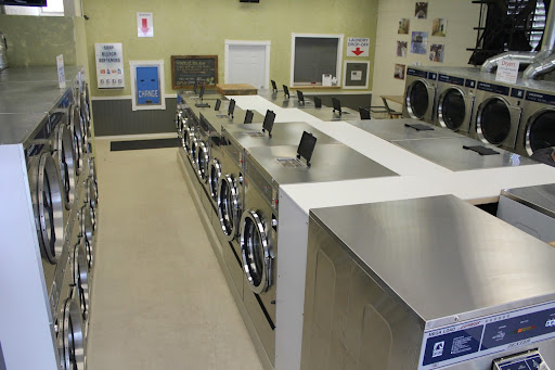 Laundromat «The Laundry Room of Doylestown: Laundromat», reviews and photos, 191 S Clinton St, Doylestown, PA 18901, USA