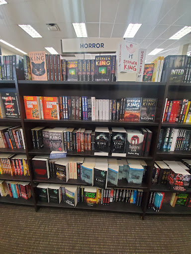 Book Store «Books-A-Million», reviews and photos, 3230 Westgate Mall, Fairview Park, OH 44126, USA