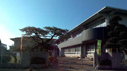 横島小学校