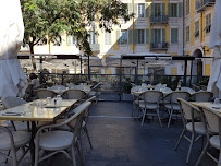 Atmosphère du Restaurant Le Garibaldi à Nice - n°18