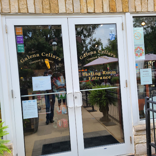 Wine Store «Galena Cellars», reviews and photos, 477 S 3rd St, Geneva, IL 60134, USA