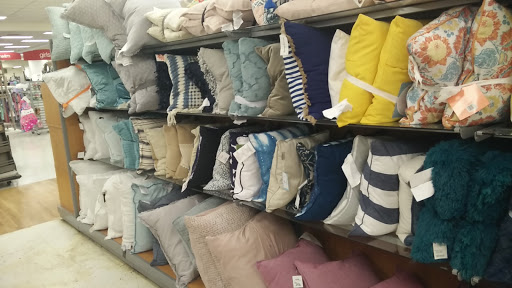 Department Store «T.J. Maxx», reviews and photos, 125 Interstate Shop Center, Ramsey, NJ 07446, USA