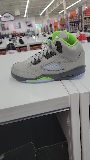 Shoe Store «WSS», reviews and photos, 4430 Holt Blvd, Montclair, CA 91763, USA