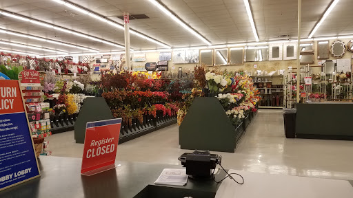 Craft Store «Hobby Lobby», reviews and photos, 620 SW Wilshire Blvd, Burleson, TX 76028, USA