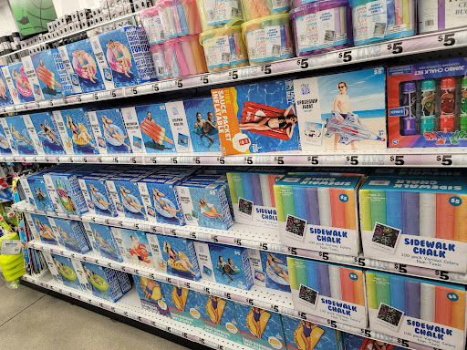 Variety Store «Five Below», reviews and photos, 2292 S University Dr, Davie, FL 33324, USA