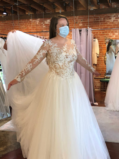 Bridal Shop «Emerald City Gowns», reviews and photos, 1822 Fourth St, Berkeley, CA 94710, USA