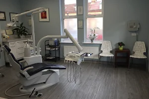 Dentology Chorlton image