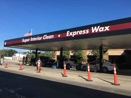 Benny's Car Wash & Oil Change en Gonzales