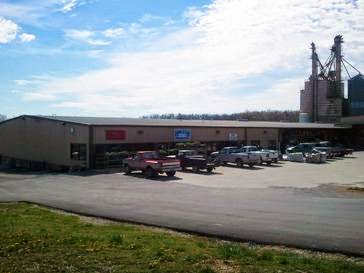 Farm Equipment Supplier «Hirsch Feed & Farm Supply», reviews and photos, 789 Worley Dr, West Plains, MO 65775, USA