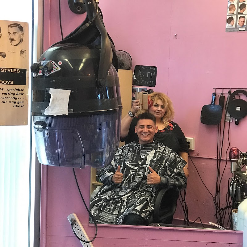 Luna’s hair salon