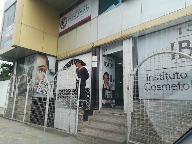 IBCE Instituto de Belleza y Cosmetologia en Ecuador