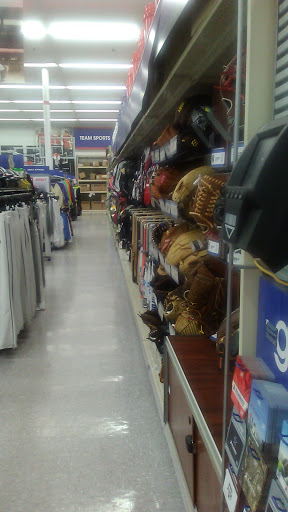 Sporting Goods Store «Academy Sports + Outdoors», reviews and photos, 1414 N Loop 336 W, Conroe, TX 77304, USA