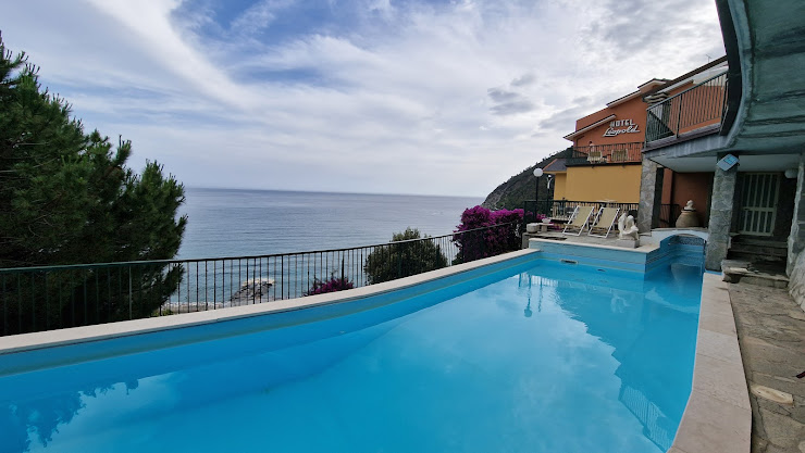 Équipements hôtels Hotel Leopold 16030 Moneglia