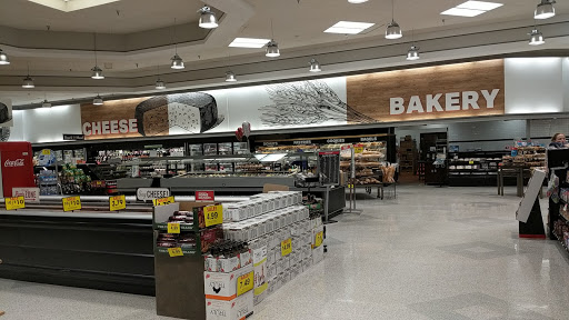 Grocery Store «Schnucks», reviews and photos, 109 N Mattis Ave, Champaign, IL 61821, USA