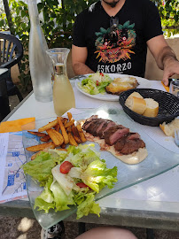 Plats et boissons du Restaurant français Restaurant café le pont van gogh à Arles - n°2