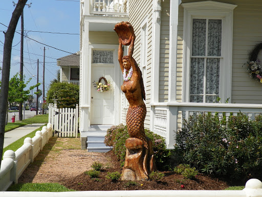 Tree Sculptures Galveston, Tx