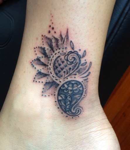 Tattoo Shop «Bambu Tattoo Art Studio», reviews and photos, 57 Desmond Ave, Somerset, MA 02726, USA