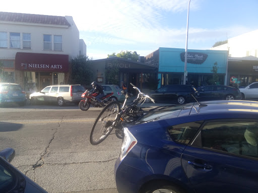 Picture Frame Shop «Nielsen Arts Gallery and Custom Framing», reviews and photos, 1537 Solano Ave, Berkeley, CA 94707, USA