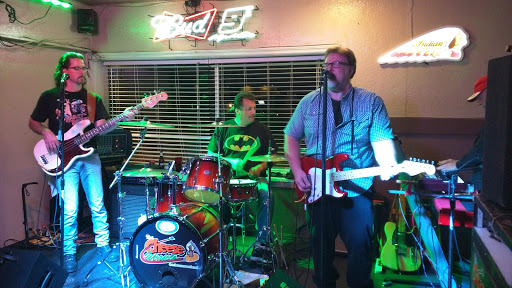 Bar «Linnwood Tavern», reviews and photos, 1244 N 14th St, Lafayette, IN 47904, USA