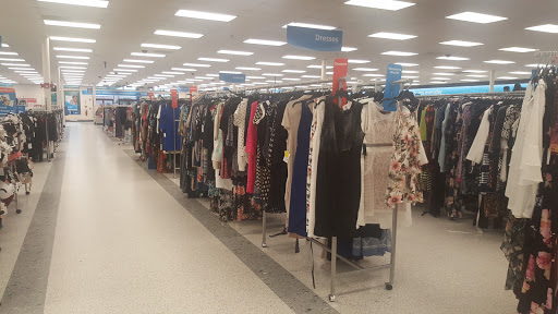 Clothing Store «Ross Dress for Less», reviews and photos, 7111 North Point Pkwy, Alpharetta, GA 30022, USA