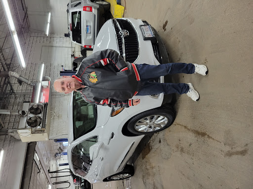 Used Car Dealer «Tom Sparks Auto», reviews and photos, 216 S 1st St, DeKalb, IL 60115, USA