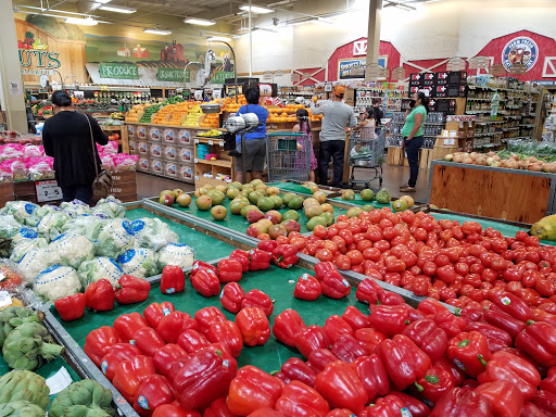 Health Food Store «Sprouts Farmers Market», reviews and photos, 24285 Magic Mountain Pkwy, Valencia, CA 91355, USA