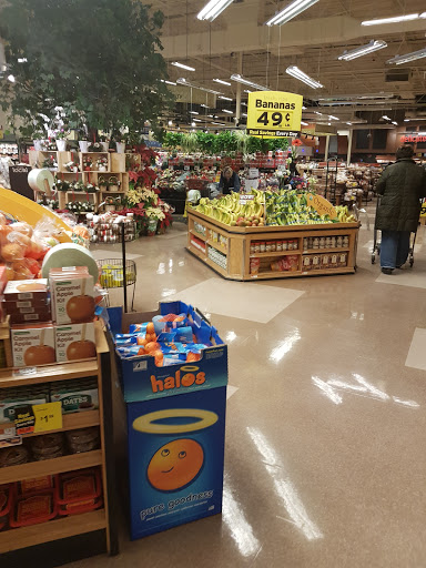 Grocery Store «Hannaford Supermarket», reviews and photos, 773 Stillwater Ave, Bangor, ME 04401, USA