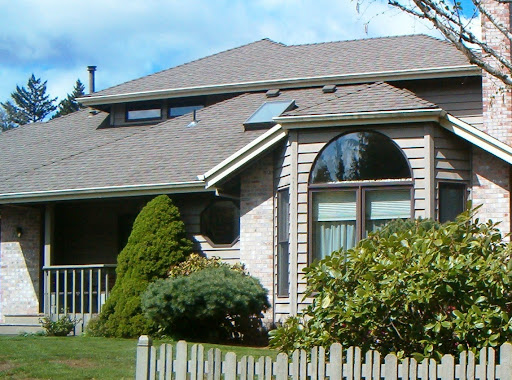 United Roofing & Construction in Tigard, Oregon