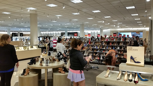 Department Store «Nordstrom», reviews and photos, 2901 S Capital of Texas Hwy, Austin, TX 78746, USA