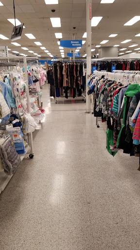 Clothing Store «Ross Dress for Less», reviews and photos, 5635 Woodruff Ave, Lakewood, CA 90713, USA