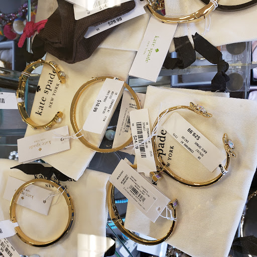 Department Store «T.J. Maxx & HomeGoods», reviews and photos, 715 E Dundee Rd, Palatine, IL 60074, USA