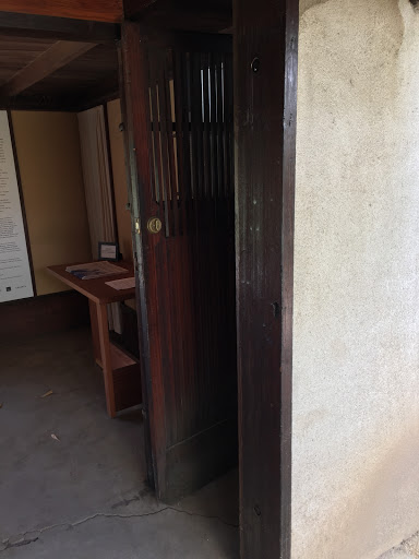 Tourist Attraction «Schindler house and studio», reviews and photos, 833 N Kings Rd, West Hollywood, CA 90069, USA