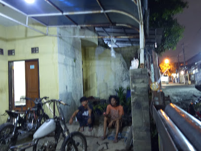 Umar Garage - Jl. Taman Cibaduyut Indah, Bandung