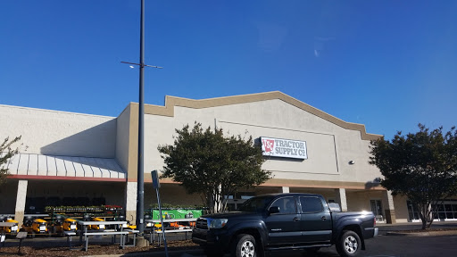 Home Improvement Store «Tractor Supply Co.», reviews and photos, 2600 Pepperell Pkwy, Opelika, AL 36801, USA