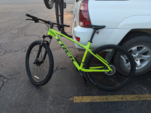 Bicycle Store «The Trek Bicycle Store of Kansas City-Shawnee», reviews and photos, 10412 Shawnee Mission Pkwy, Shawnee, KS 66203, USA