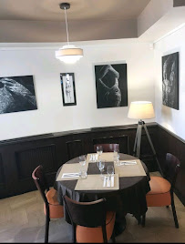 Atmosphère du Restaurant LE ROYAL à Fontenay-sous-Bois - n°4