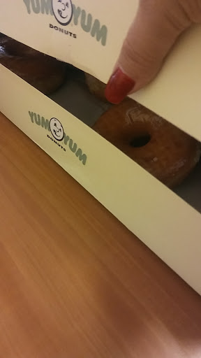 Donut Shop «Yum Yum Donuts», reviews and photos, 366 S Indian Hill Blvd, Claremont, CA 91711, USA