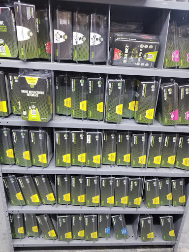 Car Stereo Store «Hi Sound Electronic Distribution», reviews and photos, 10701 Harry Hines Blvd, Dallas, TX 75220, USA