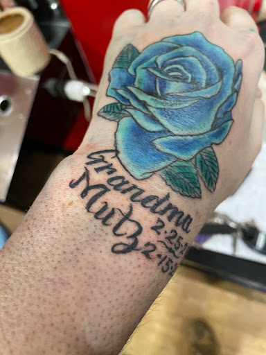 Imperial Ink Tattoo & Piercing Shop, 5203 Warren Rd, Imperial, MO 63052, USA, 