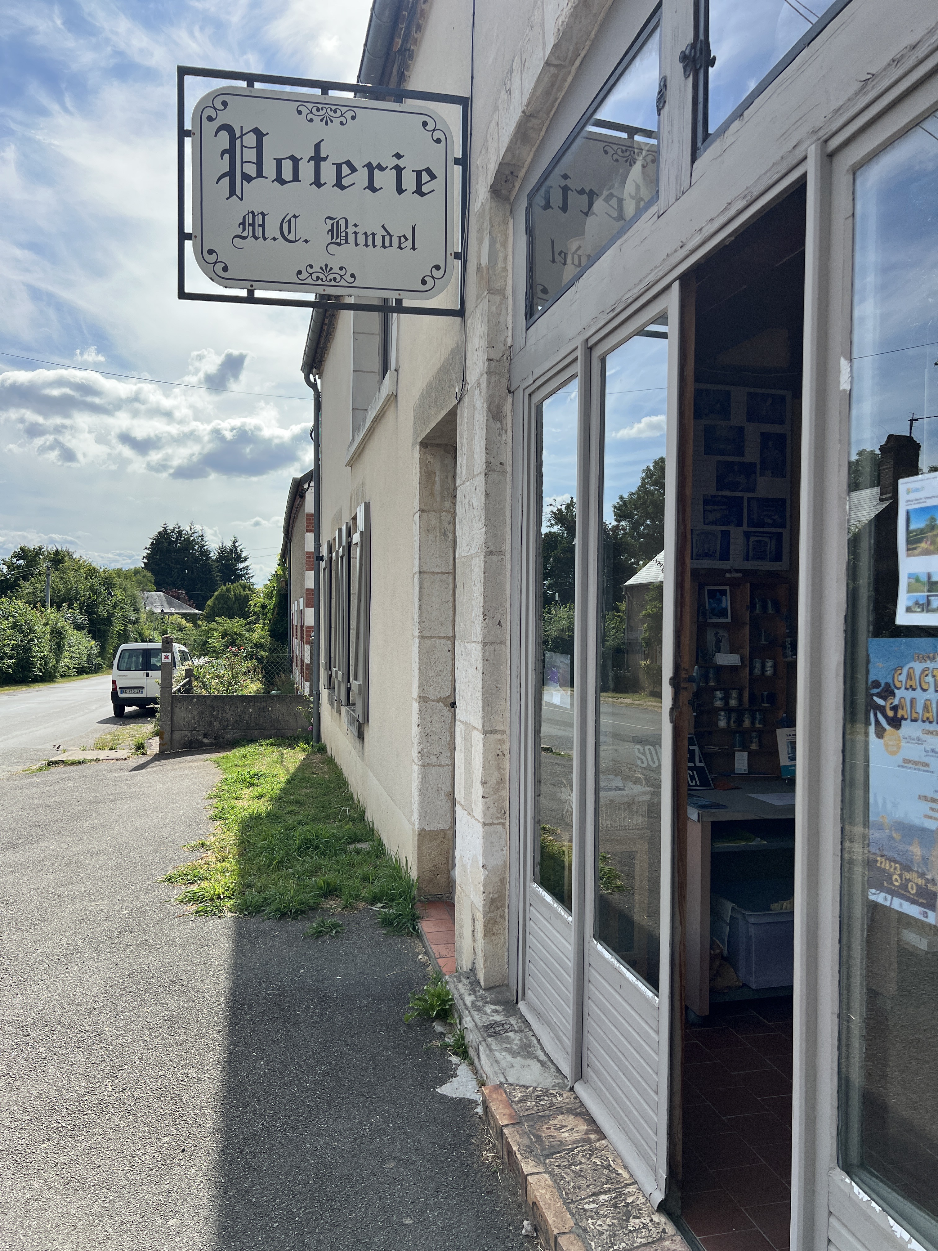 Photo n° 2 de l'avis de JNC. fait le 20/07/2023 à 15:12
