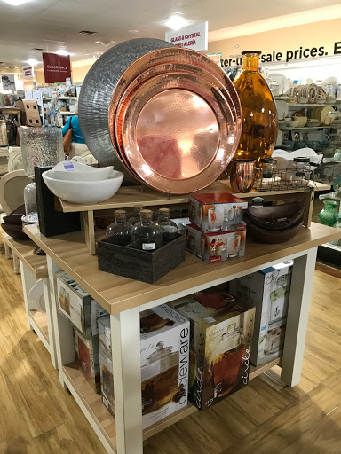 Department Store «T.J. Maxx», reviews and photos, 800 Cypress Gardens Blvd, Winter Haven, FL 33880, USA