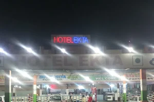 Ekta Hotel Bar And Restaurant image